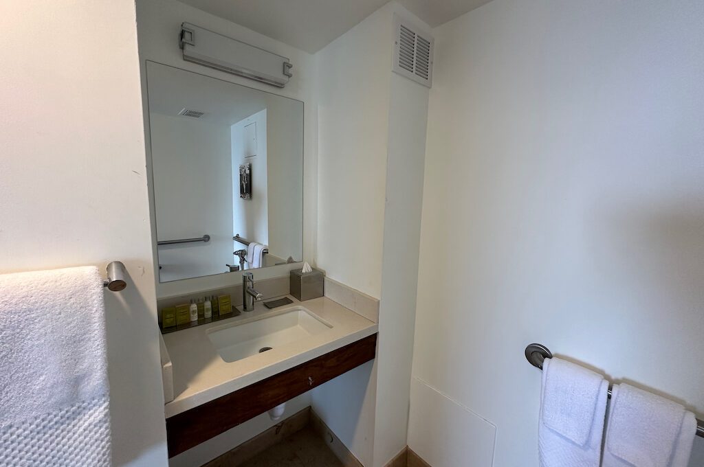 Oceanfront junior suite bathroom at Hilton DoubleTree Hilo